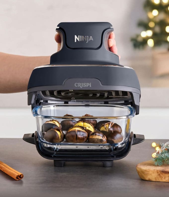 Ninja_Crispi_Maronen 5 wertvolle Tipps für heiße Maroni aus dem Airfryer * Bild mit KI bearbeitet (Magnific, Adobe)
