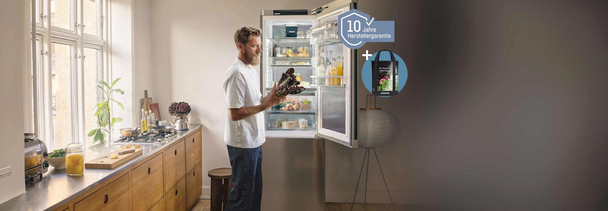 Liebherr BioFresh Aktion 2026 bei expert TeVi © Liebherr * Bild mit KI bearbeitet (Magnific, Adobe)