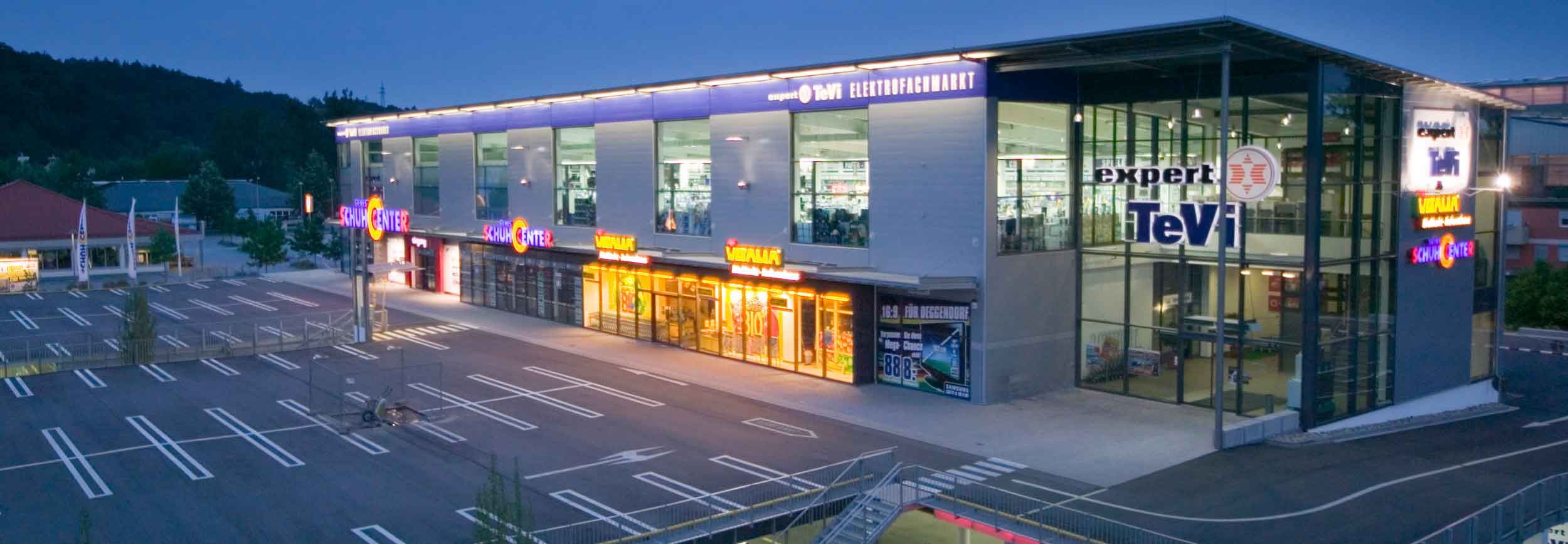 expert TeVi Deggendorf - Dein Elektrofachmarkt in der Hans-Krämer-Straße 24 - 8 Filialen in Bayern